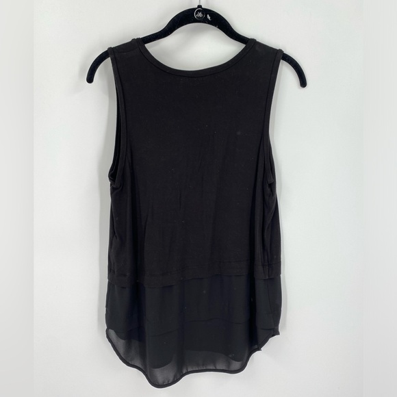 Michael Kors Black Sleeveless Layered Hem Blouse size M - Picture 3 of 3